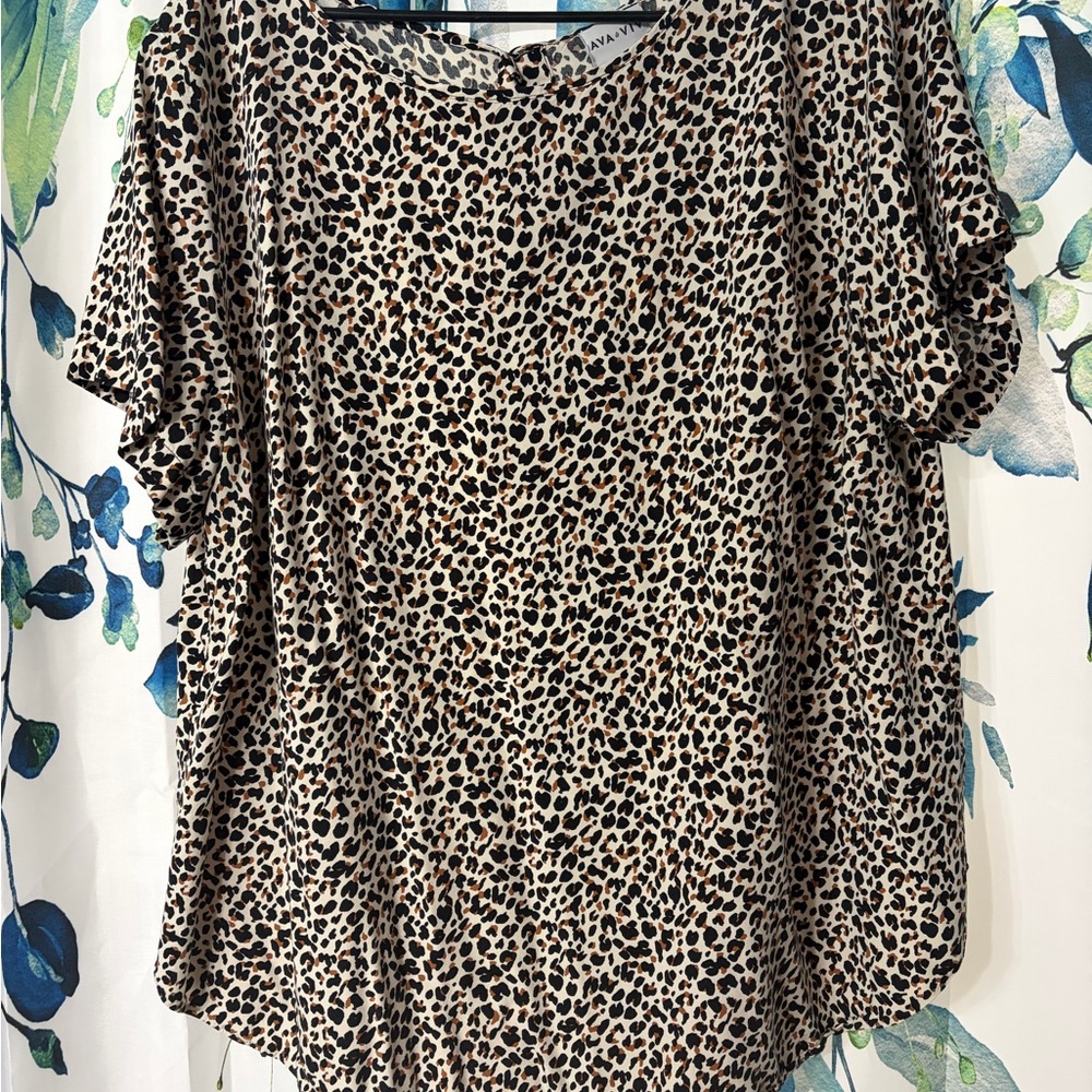 Ava & Viv Animal Print Short Sleeve Top
